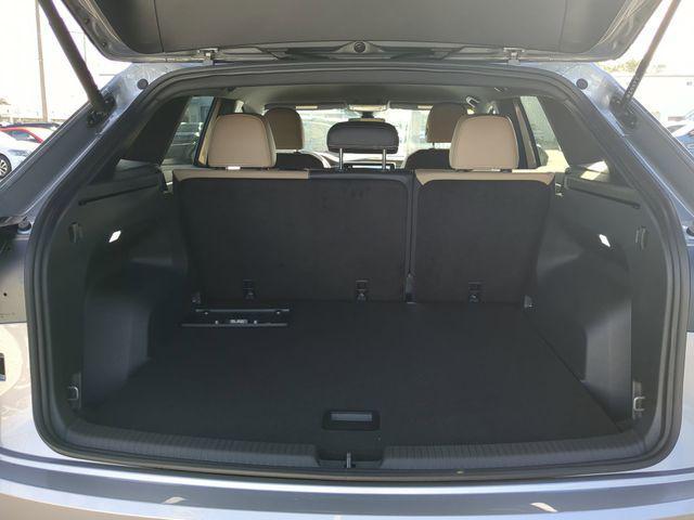 new 2026 Volkswagen Atlas Cross Sport car, priced at $36,011