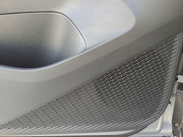 new 2026 Volkswagen Atlas Cross Sport car, priced at $36,011