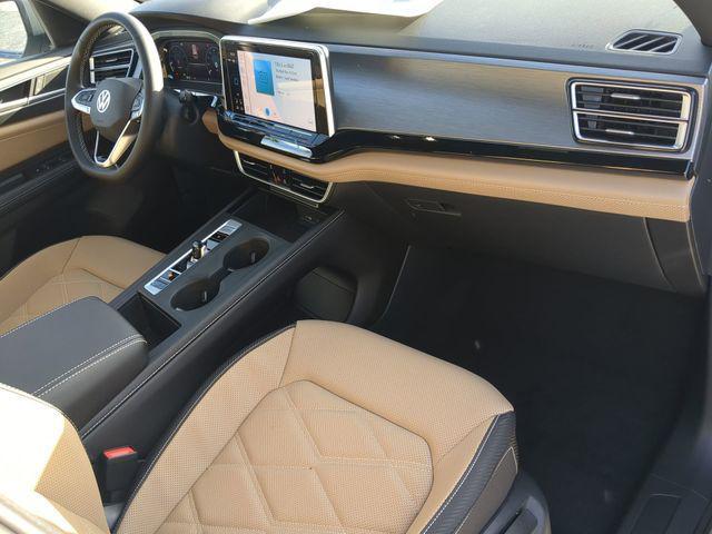 new 2026 Volkswagen Atlas Cross Sport car, priced at $36,011