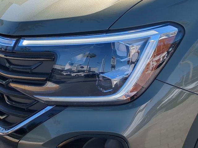 new 2026 Volkswagen Atlas Cross Sport car, priced at $42,448