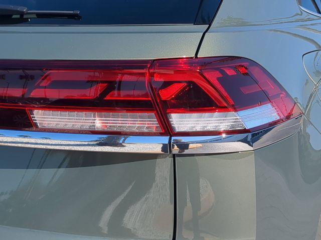 new 2026 Volkswagen Atlas Cross Sport car, priced at $42,448