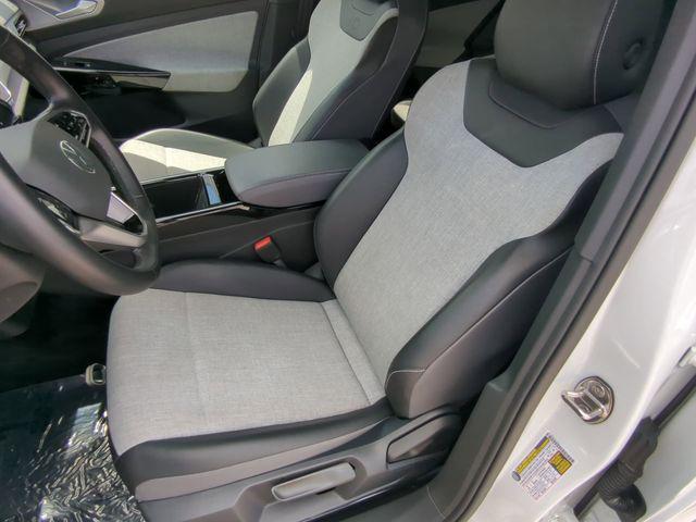 used 2025 Volkswagen ID.4 car, priced at $28,990