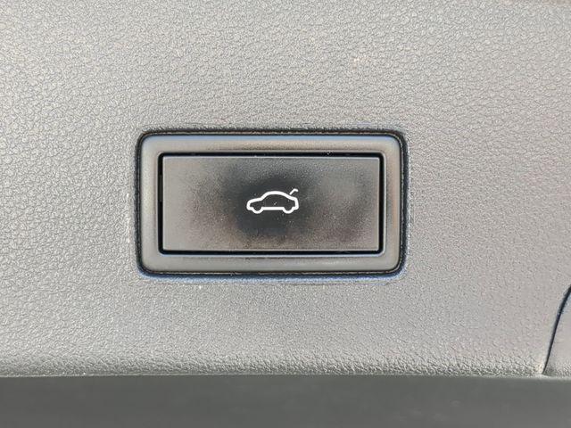 used 2022 Volkswagen Atlas Cross Sport car, priced at $18,500