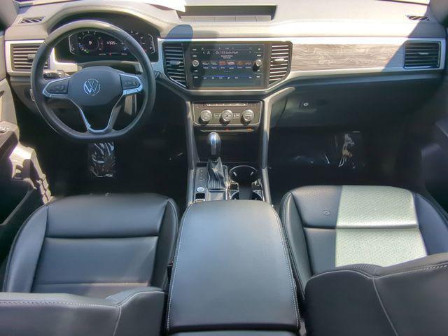used 2022 Volkswagen Atlas Cross Sport car, priced at $18,500