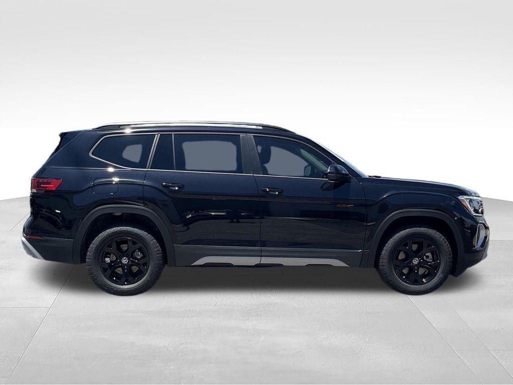 new 2026 Volkswagen Atlas car, priced at $45,890