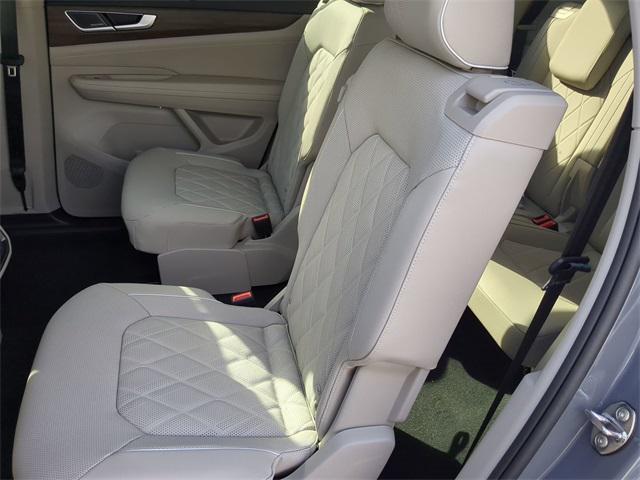 new 2026 Volkswagen Atlas car, priced at $52,720