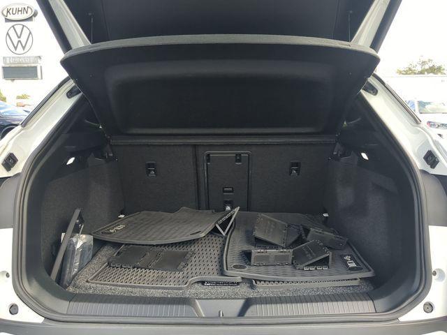 used 2021 Volkswagen ID.4 car, priced at $17,500