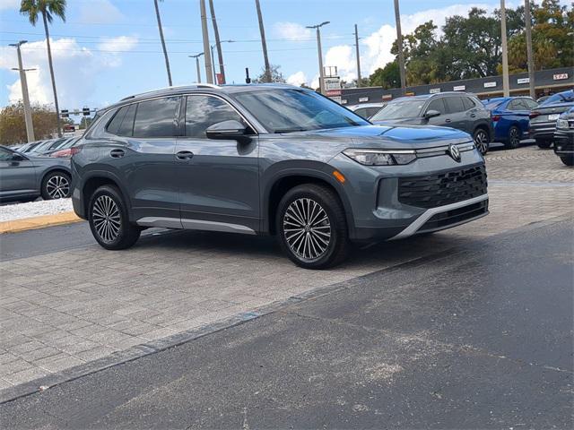 used 2025 Volkswagen Tiguan car, priced at $24,930
