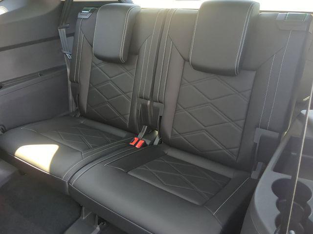 new 2026 Volkswagen Atlas car, priced at $43,880