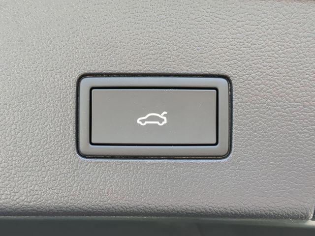 new 2026 Volkswagen Atlas Cross Sport car, priced at $41,448