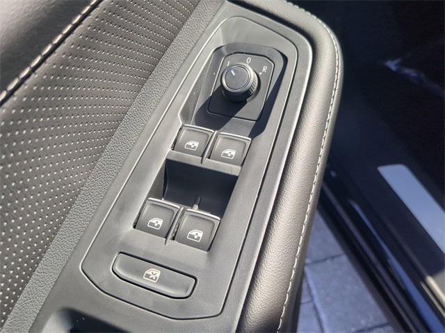 new 2026 Volkswagen Atlas Cross Sport car, priced at $41,562