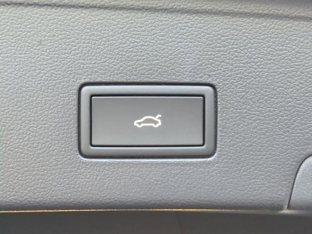 new 2026 Volkswagen Atlas Cross Sport car, priced at $51,519