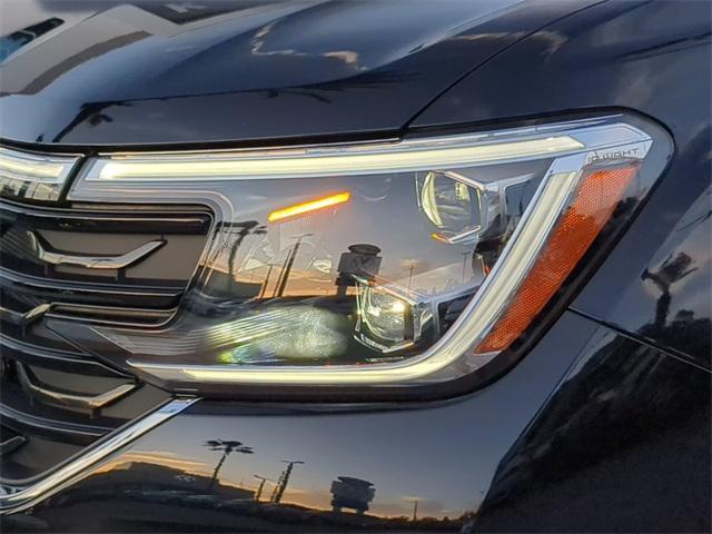 new 2026 Volkswagen Atlas Cross Sport car, priced at $51,519