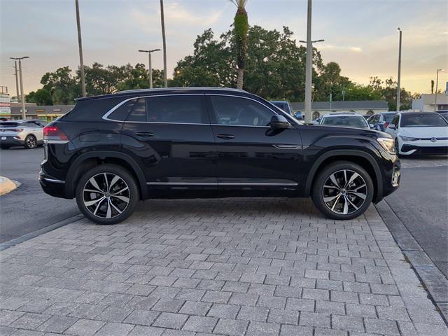 new 2026 Volkswagen Atlas Cross Sport car, priced at $51,519