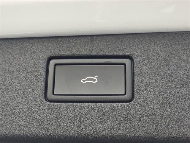 new 2026 Volkswagen Tiguan car, priced at $36,966