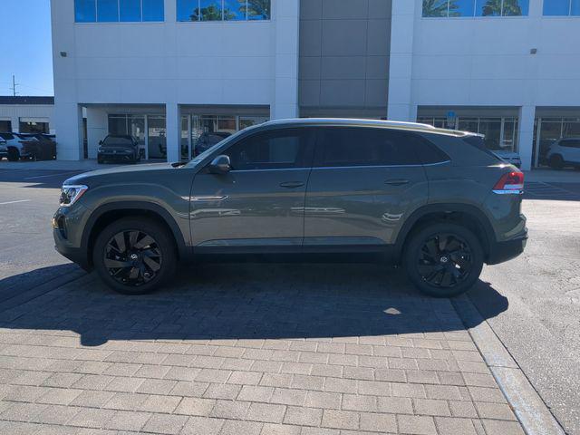 new 2026 Volkswagen Atlas Cross Sport car, priced at $41,233