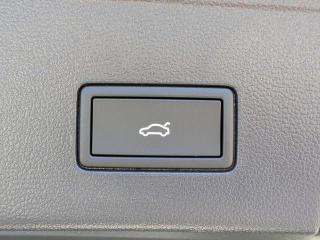 new 2026 Volkswagen Atlas Cross Sport car, priced at $41,233