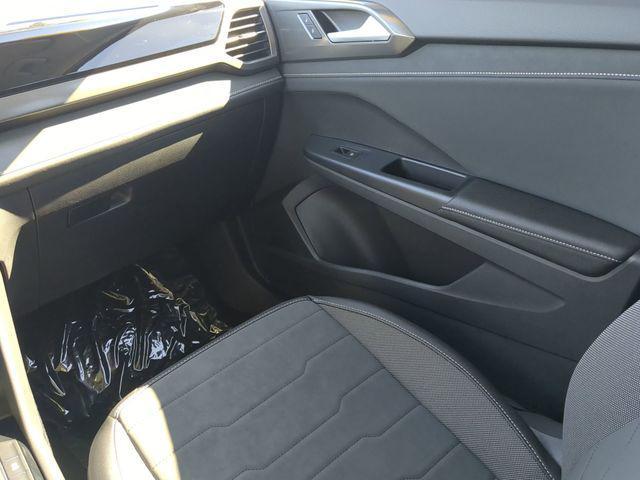 new 2026 Volkswagen Taos car, priced at $32,927