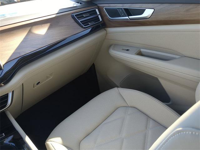 new 2026 Volkswagen Atlas car, priced at $44,614