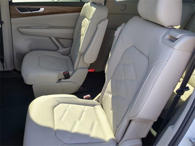 new 2026 Volkswagen Atlas car, priced at $44,614