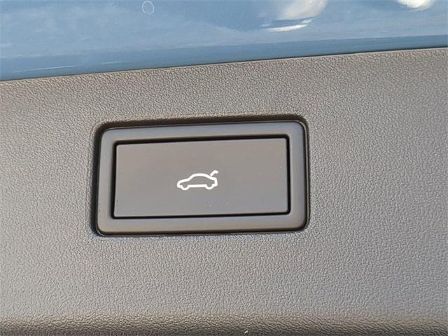 new 2026 Volkswagen Tiguan car, priced at $45,327