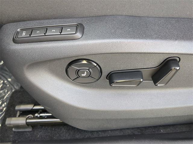 new 2026 Volkswagen Tiguan car, priced at $45,327