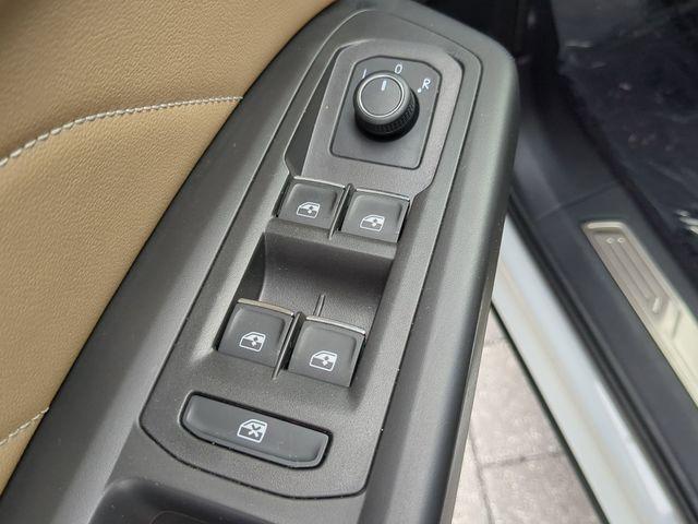 used 2022 Volkswagen Atlas Cross Sport car, priced at $25,990