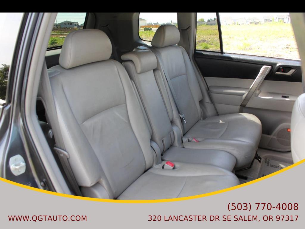 used 2008 Toyota Highlander car, priced at $9,995