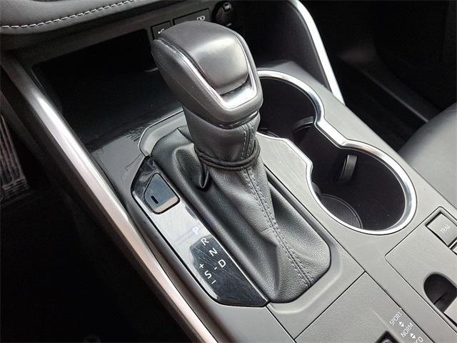 used 2024 Toyota Highlander Hybrid car, priced at $42,375