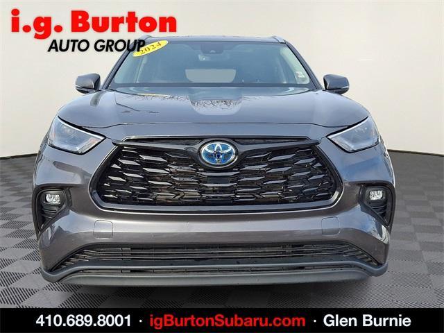 used 2024 Toyota Highlander Hybrid car, priced at $42,375