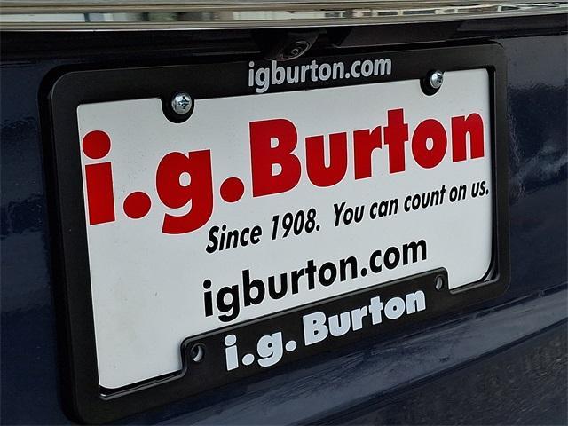 new 2025 Subaru Ascent car, priced at $48,041