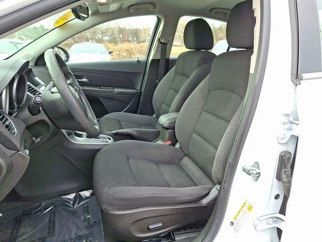 used 2016 Chevrolet Cruze Limited car, priced at $9,997