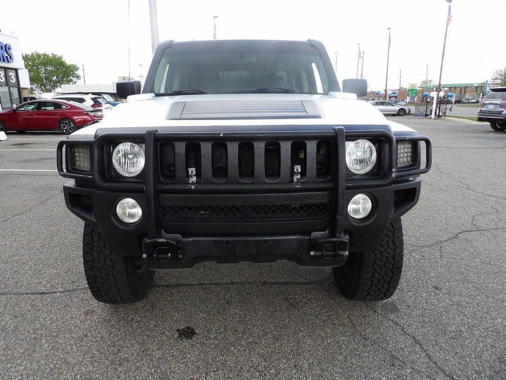 used 2009 Hummer H3T car, priced at $13,997