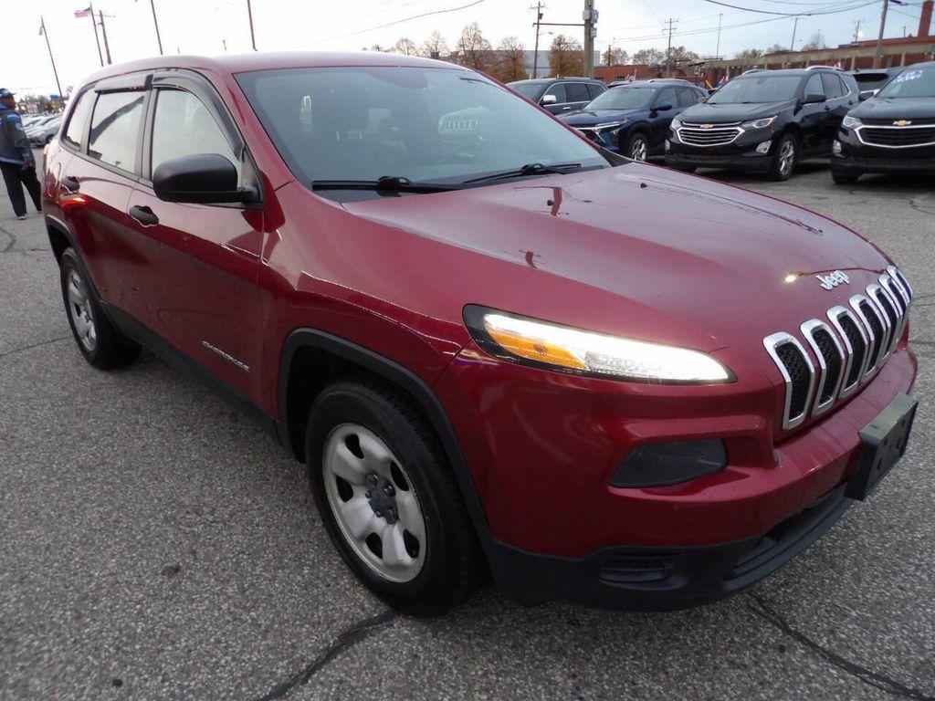 used 2016 Jeep Cherokee car, priced at $7,997