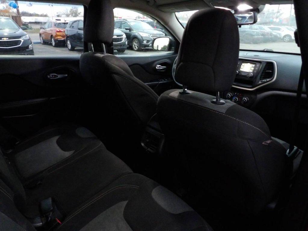 used 2016 Jeep Cherokee car, priced at $7,997