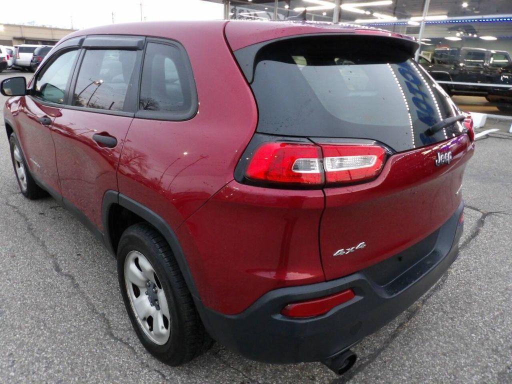 used 2016 Jeep Cherokee car, priced at $7,997