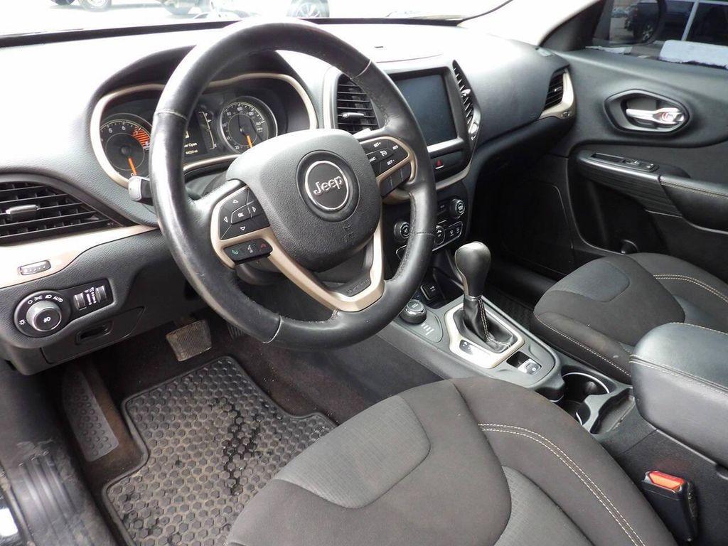used 2016 Jeep Cherokee car, priced at $11,997