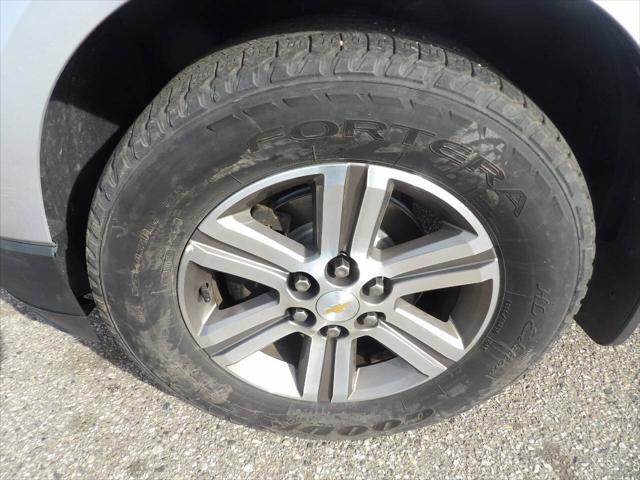 2017 Silver Ice Metallic Chevrolet Traverse