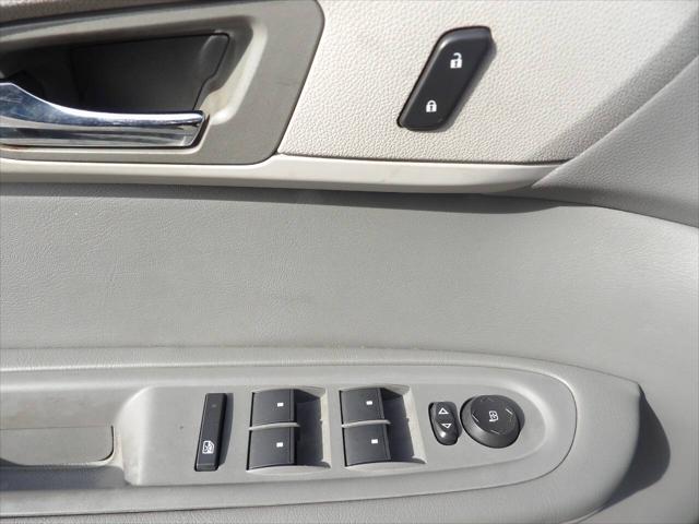2017 Silver Ice Metallic Chevrolet Traverse