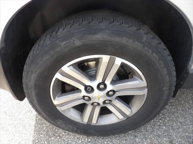 2017 Silver Ice Metallic Chevrolet Traverse
