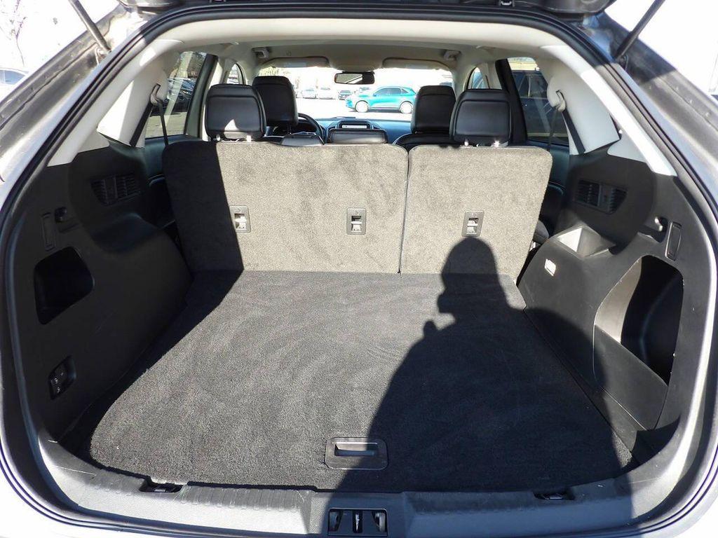 used 2022 Ford Edge car, priced at $23,998