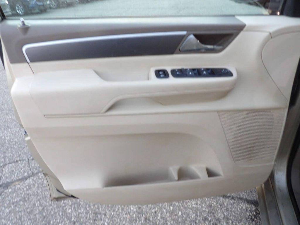 used 2010 Volkswagen Routan car, priced at $5,897