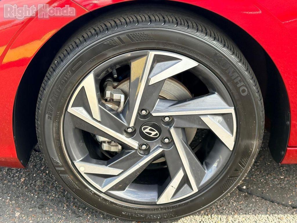 used 2025 Hyundai Elantra car, priced at $17,616