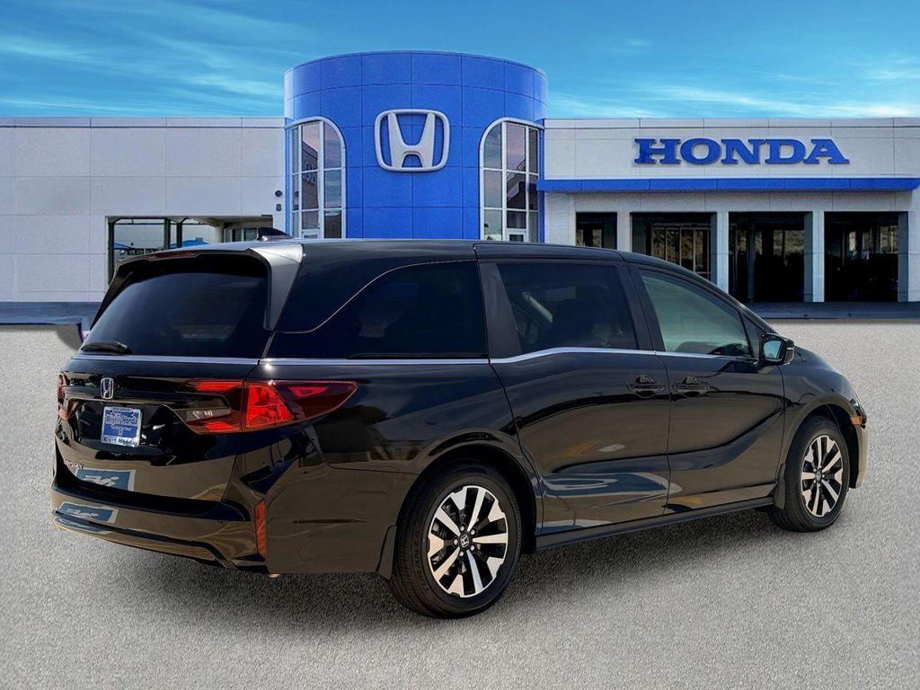 new 2026 Honda Odyssey car, priced at $42,687