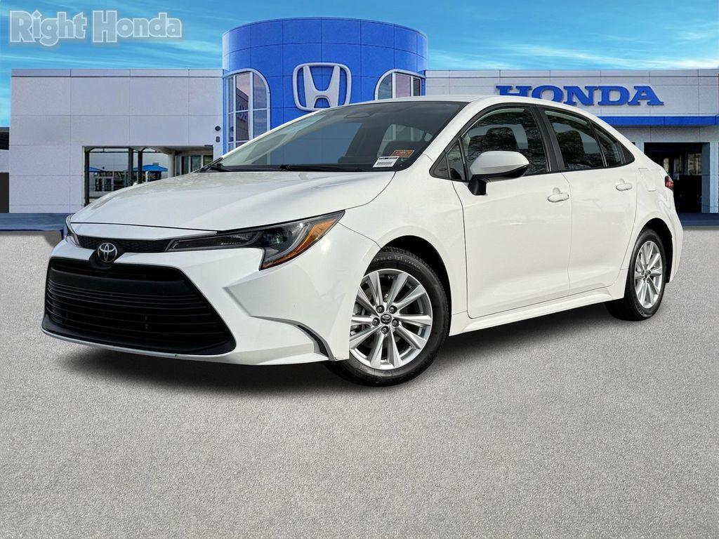 used 2025 Toyota Corolla car, priced at $18,871