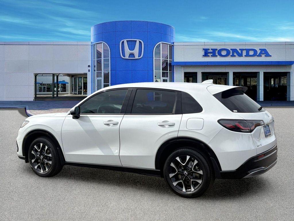 new 2027 Honda HR-V car, priced at $33,004