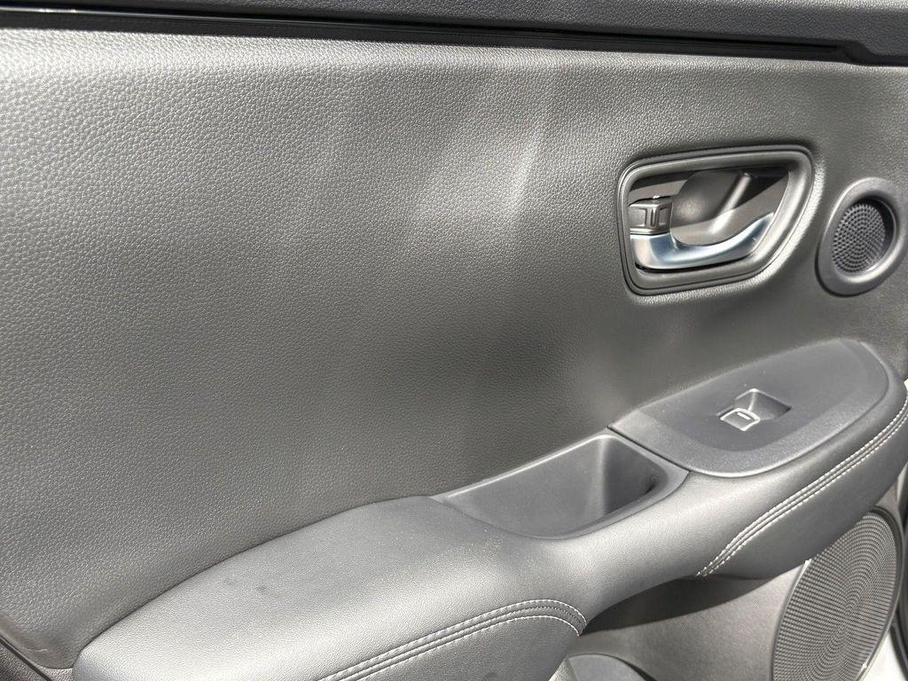 new 2027 Honda HR-V car, priced at $33,004
