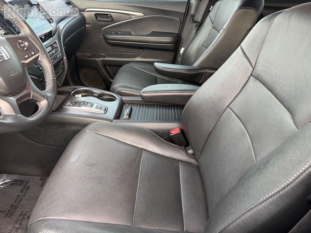 used 2023 Honda Passport car, priced at $29,572