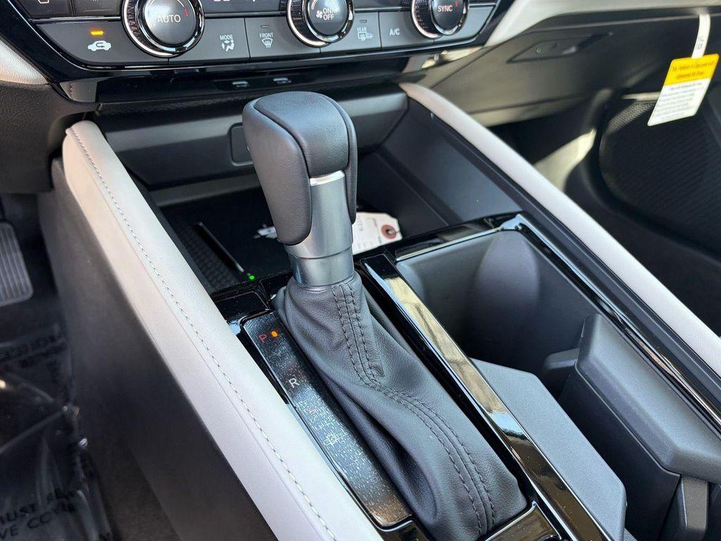 new 2026 Honda Accord Hybrid car, priced at $38,644