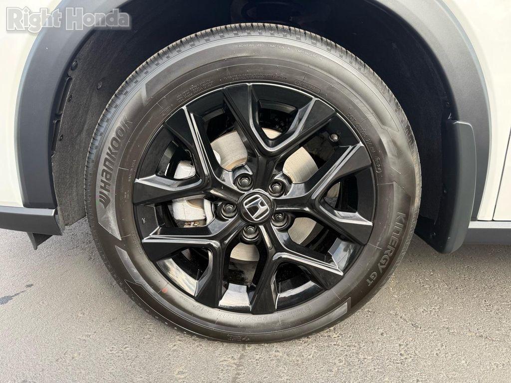 used 2025 Honda HR-V car, priced at $22,999